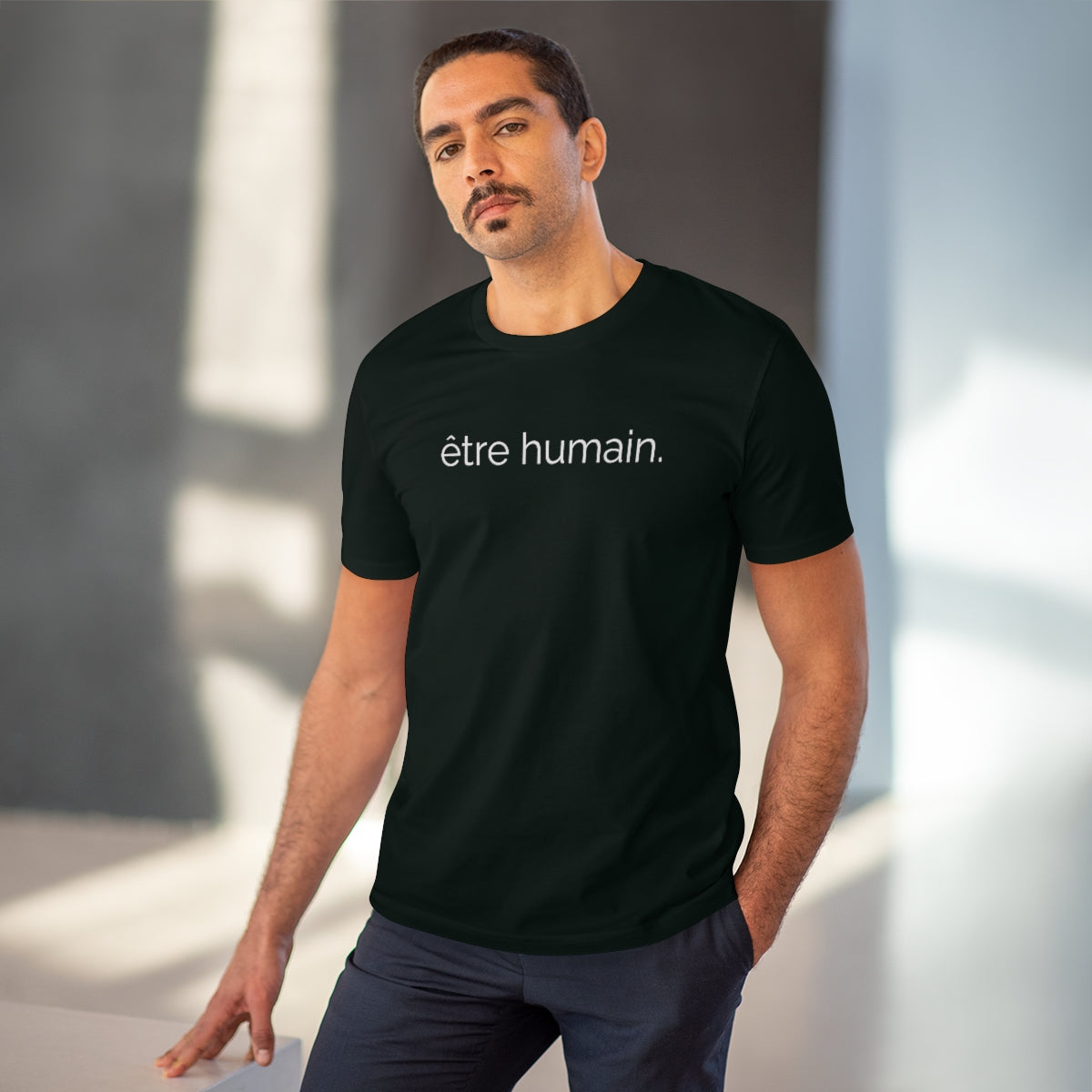 être humain. - Organic Creator T-shirt - Unisex